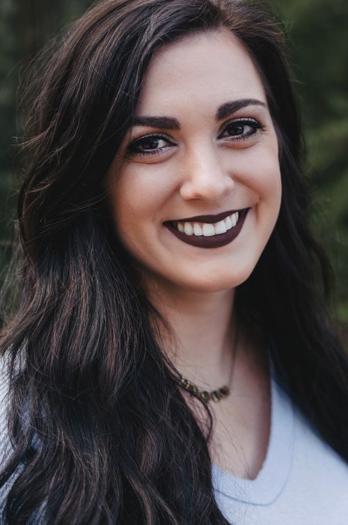 Shelby Mahurin