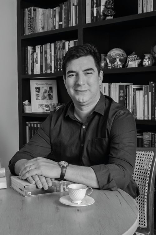 Milton Gustavo