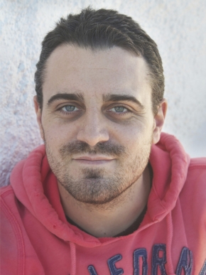 Robert Bryndza